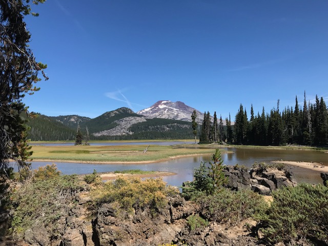 Mt Bachelor sparks lake summer 2019